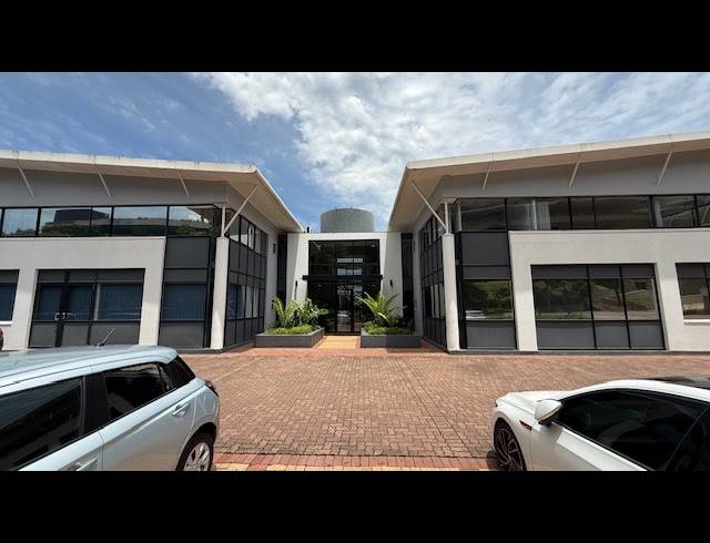 148M² OFFICE TO LET IN WESTVILLE